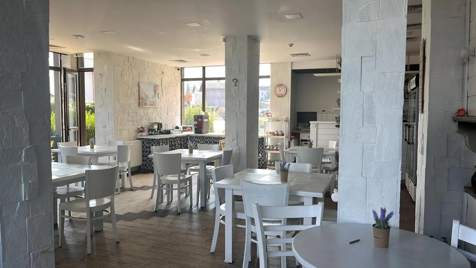 Private Apartments In Alpine Lodge Bansko