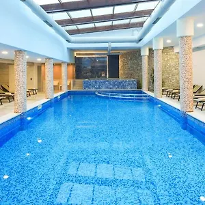 3* Апарт-отель Predela Lux
